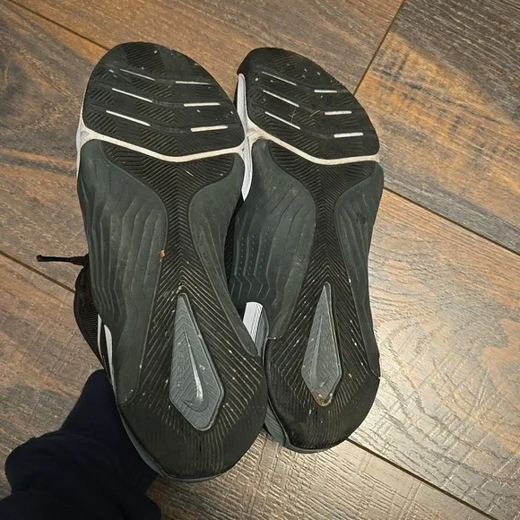 Nike Black Metcon 8, Women's Size 6 - Picture 5 of 7